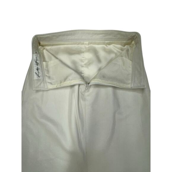 Lillie Rubin Gorgeous White Leather Pencil Skirt Back Zip Up and Bottom Split 10 - Picture 7 of 11